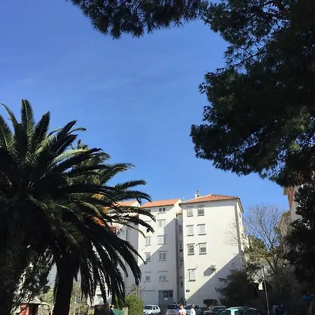 Apartament Sea San *